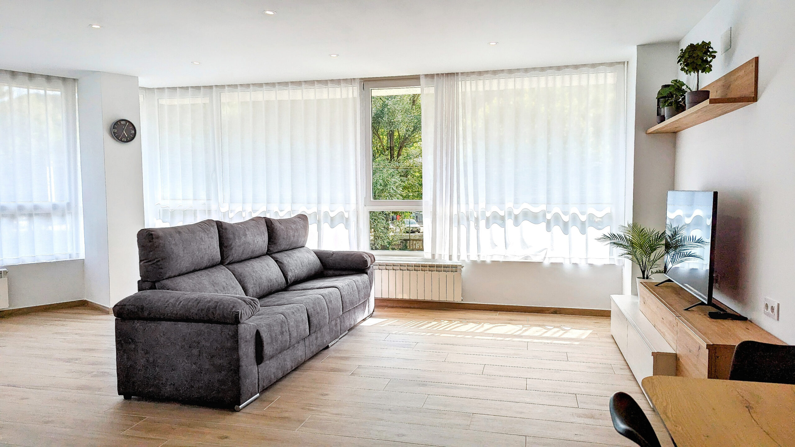 Salón luminoso del apartamento Hydros Ter en Ripoll